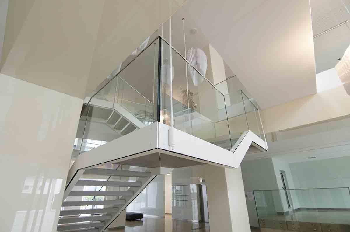 Interiérové schody v rôznom prevedení | DOMO GLASS