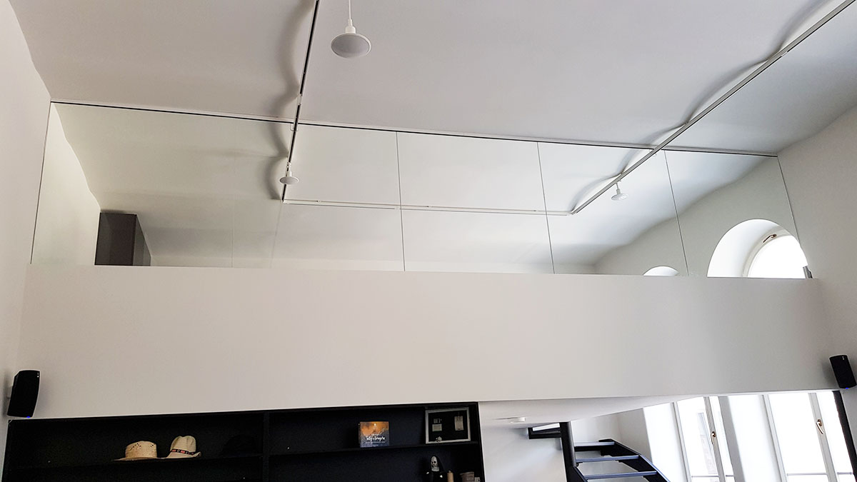 Presklená miestnosť kancelárie na poschodí v lofte | DOMO GLASS